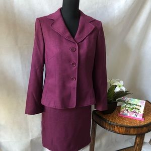 LeSuit Burgundy 2Pc Suit